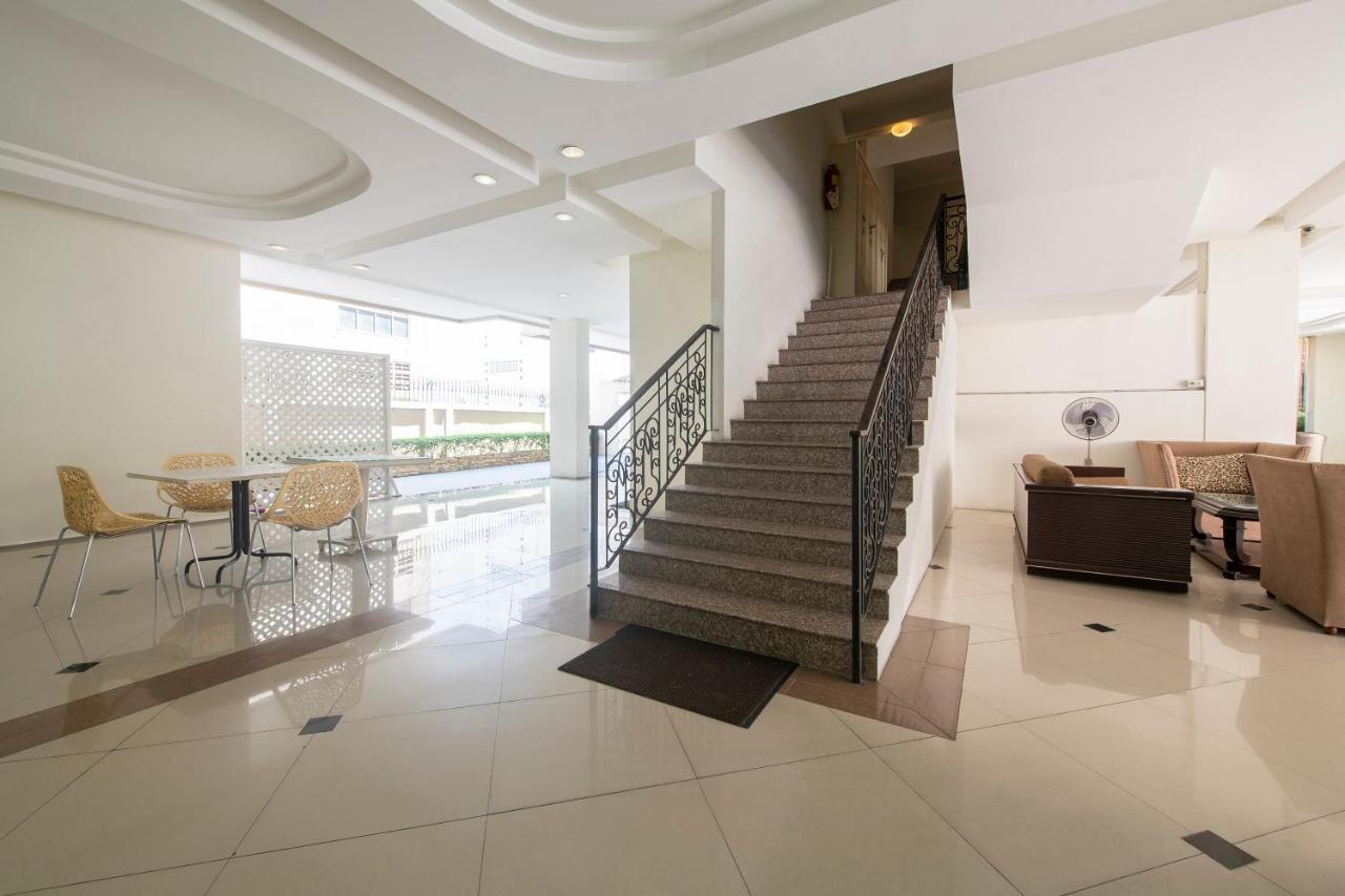 Oyo 357 Sleep Easy On Nineteen Hotel Pattaya Ngoại thất bức ảnh